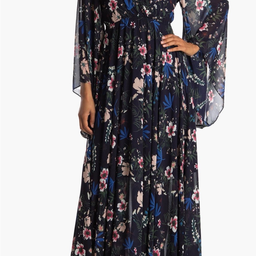Meghan LA Navy Floral Long Sleeve Dress